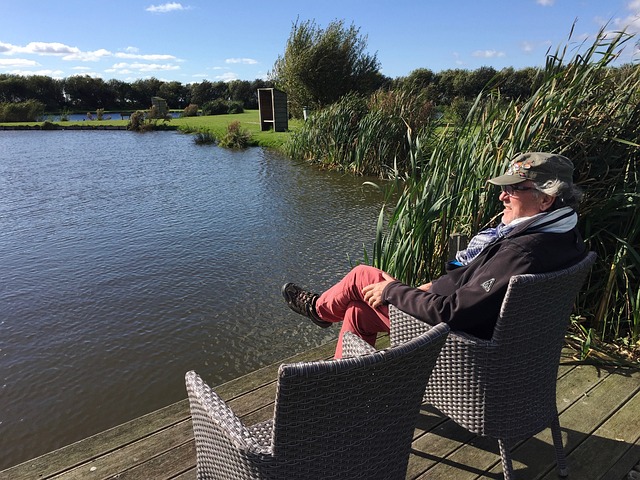 新星之間的 新星之間的